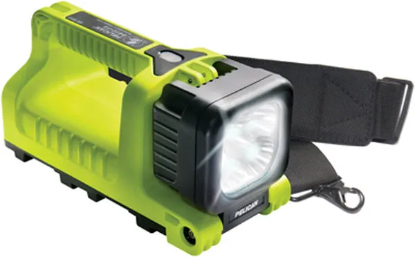 Pelican 9415 LED Lantern